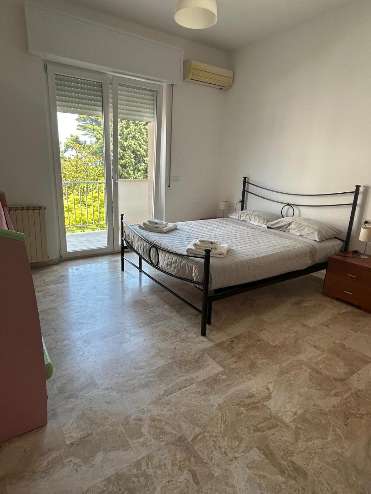 Appartamento Casa Vacanze Монтезільвано Екстер'єр фото