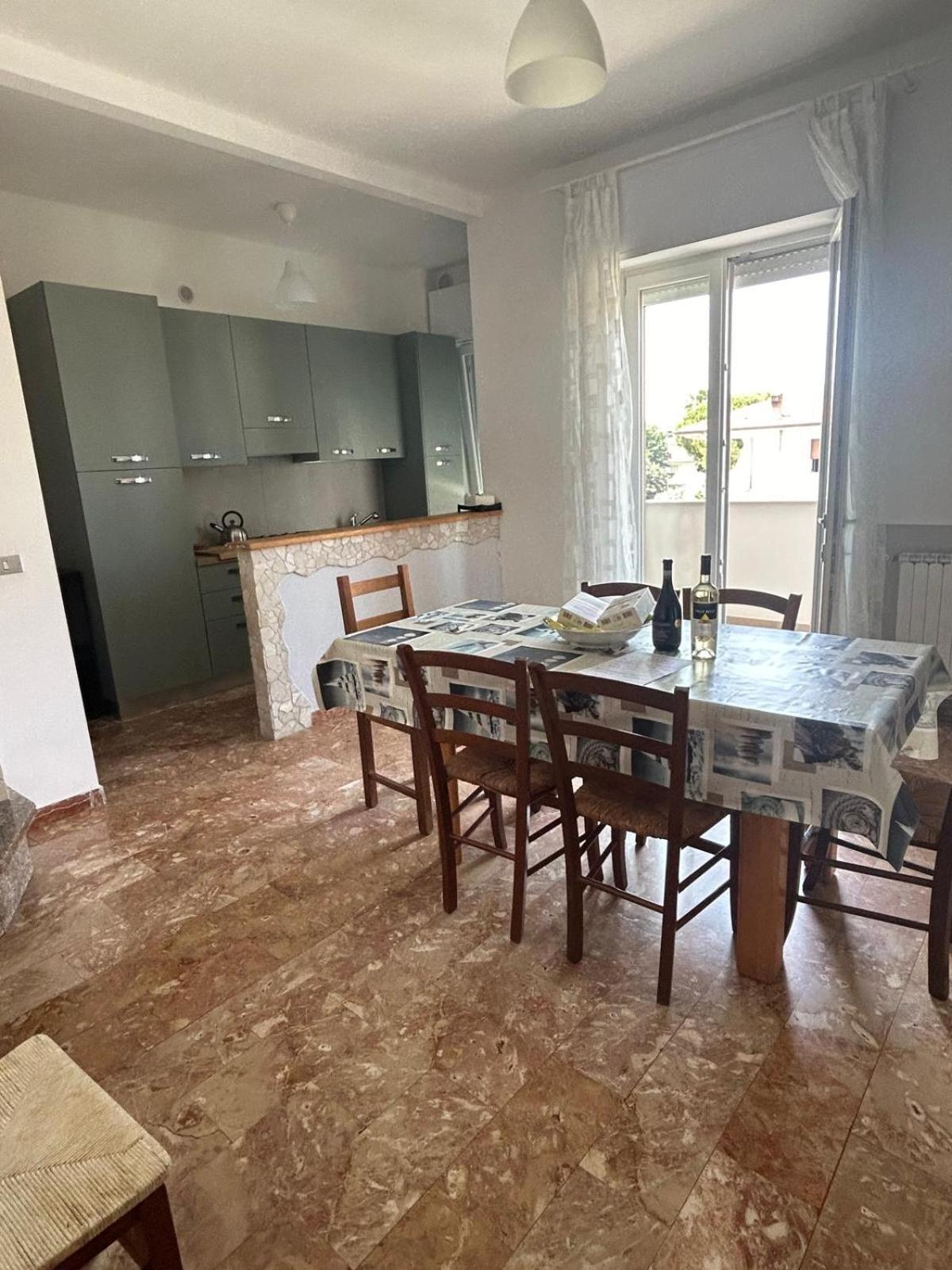 Appartamento Casa Vacanze Монтезільвано Екстер'єр фото